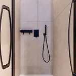 Azulis 2 Pisano 1br With Garden & Parking, Aldo Moro