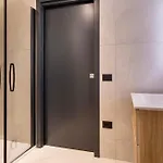Azulis 2 Pisano 1br With Garden & Parking, Aldo Moro 公寓