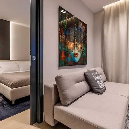 Apartment Azulis 2 Pisano 1br With Garden & Parking, Aldo Moro