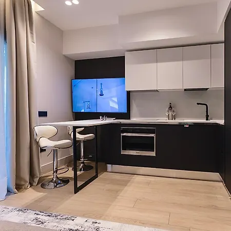 Appartement Azulis 2 Pisano 1br With Garden & Parking, Aldo Moro *