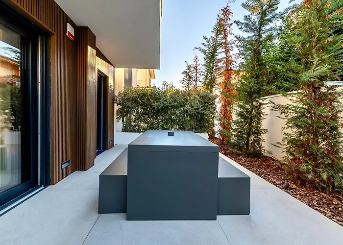 Apartment Superior 1br Vacation - Fully Equipped - Azulis2 - Garden - Free Parking *