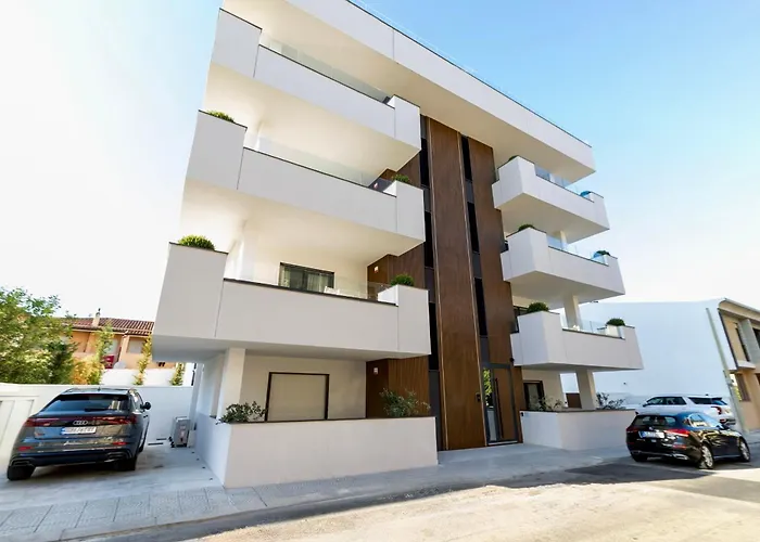 Superior 1br Vacation - Fully Equipped - Azulis2 - Garden - Free Parking